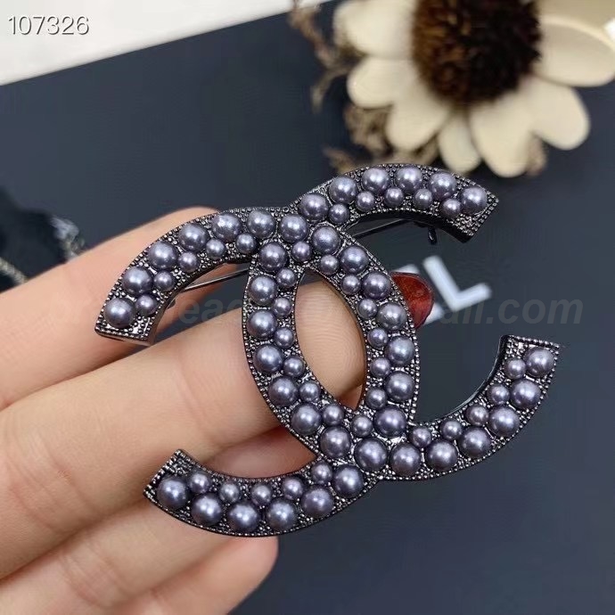 Chanel Brooch 268